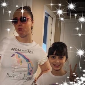 Meet your Posher, Danielle